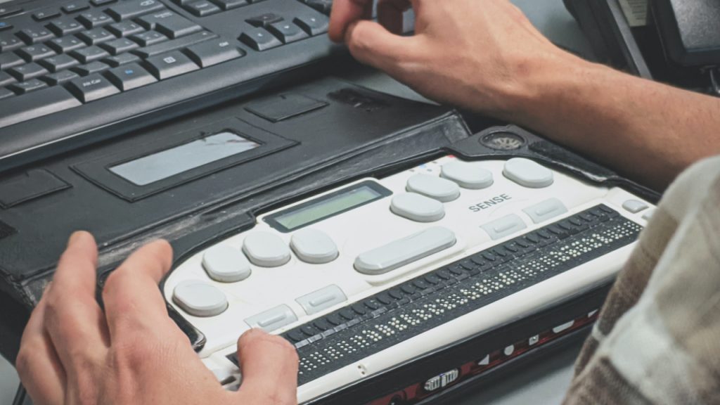 braille computer